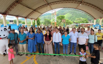 Inauguración de la lecheria liconsa en las comunidades de las anonas y en la comunidad de el Porvenir