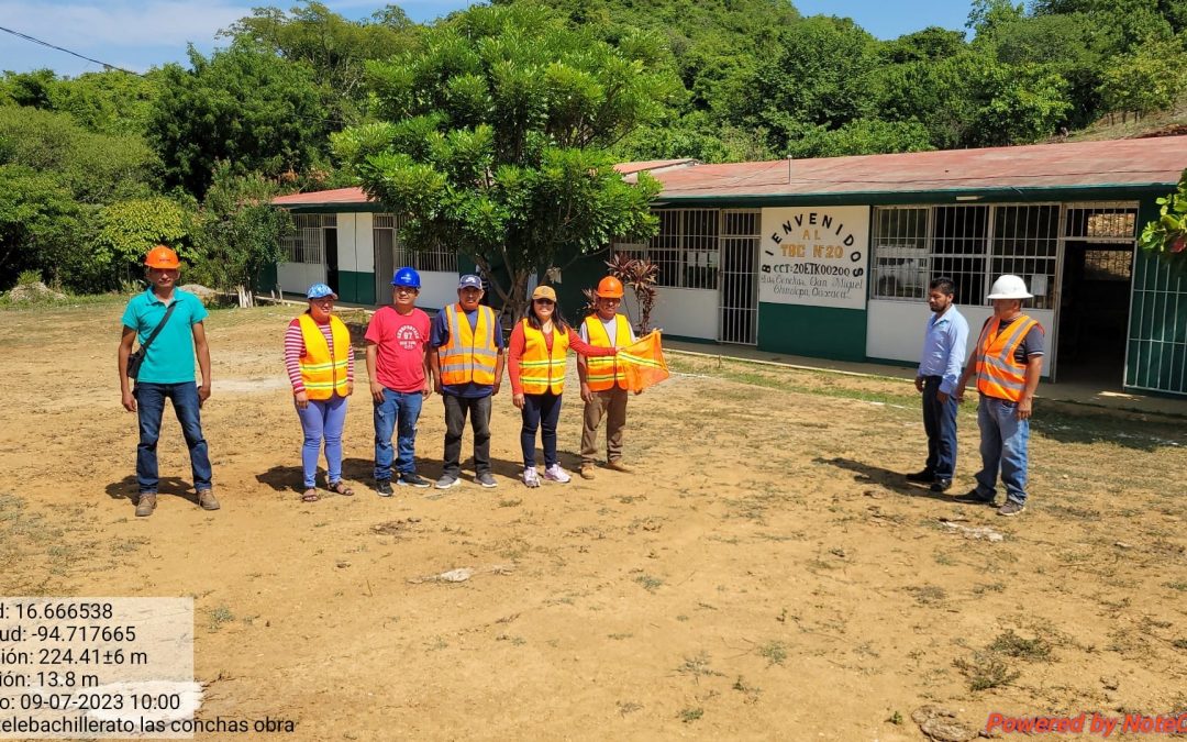 Banderazo de inicio de obra de la construcción y techado de la cancha del Telebachillerato comunitario Num. 20