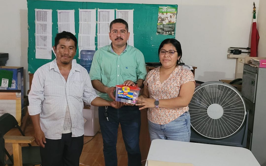 Se realizo mantenimiento del centro de salud, mantenimiento a la red de agua entubada y luminarias en las calles.