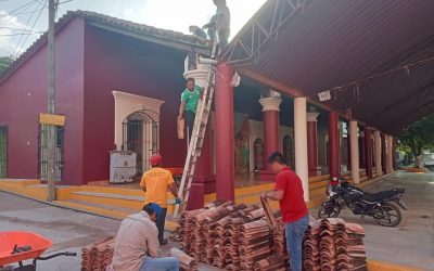 Rehabilitación del techado del palacio municipal y biblioteca municipal